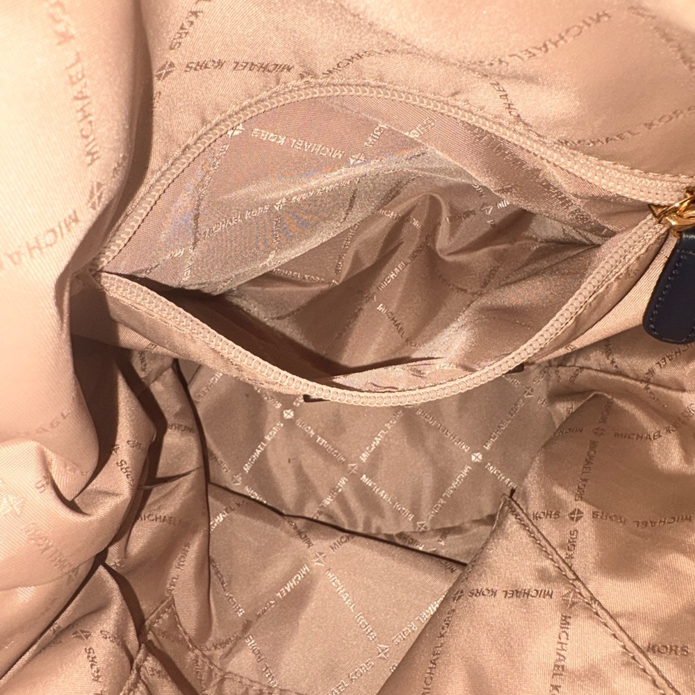 Michael Kors Signature Black and Tan Shoulder Bag - Picture 5 of 5